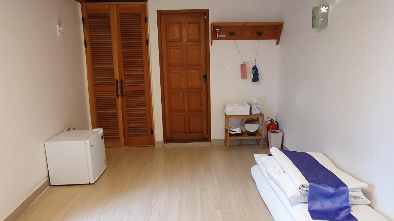Greem Guesthouse Jeonju Exterior photo