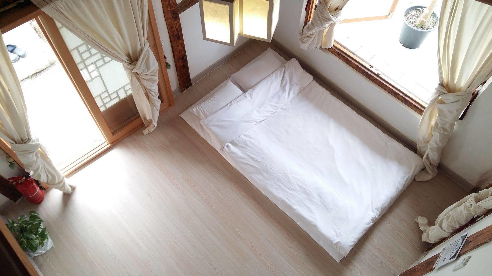 Greem Guesthouse Jeonju Exterior photo